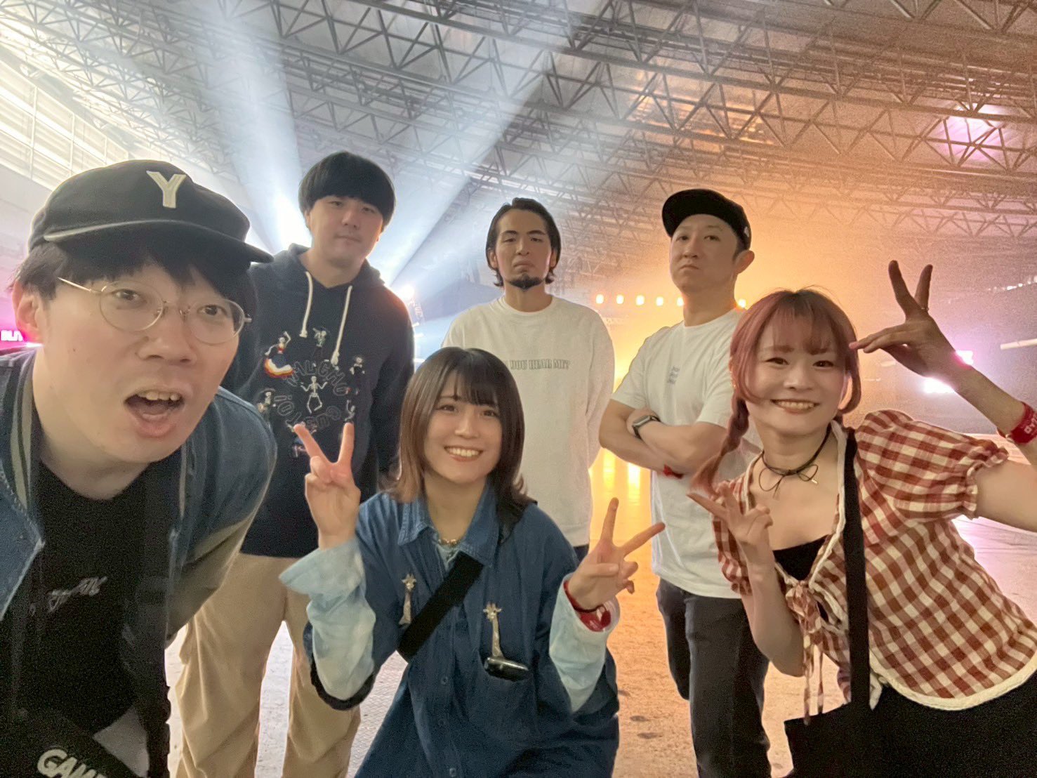 NeoN Members Photo 2